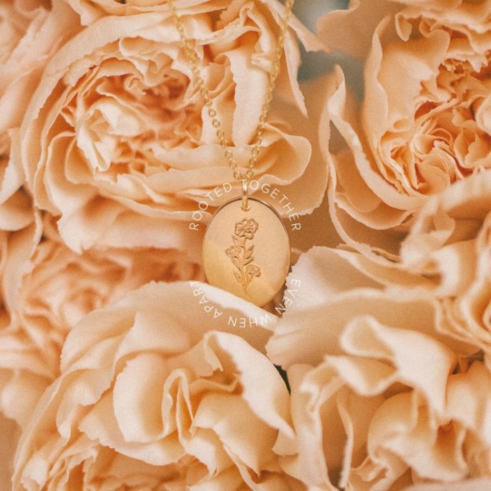 Dainty Floral Family Bohemian Charm Gift Necklace - Picture 5 of 16